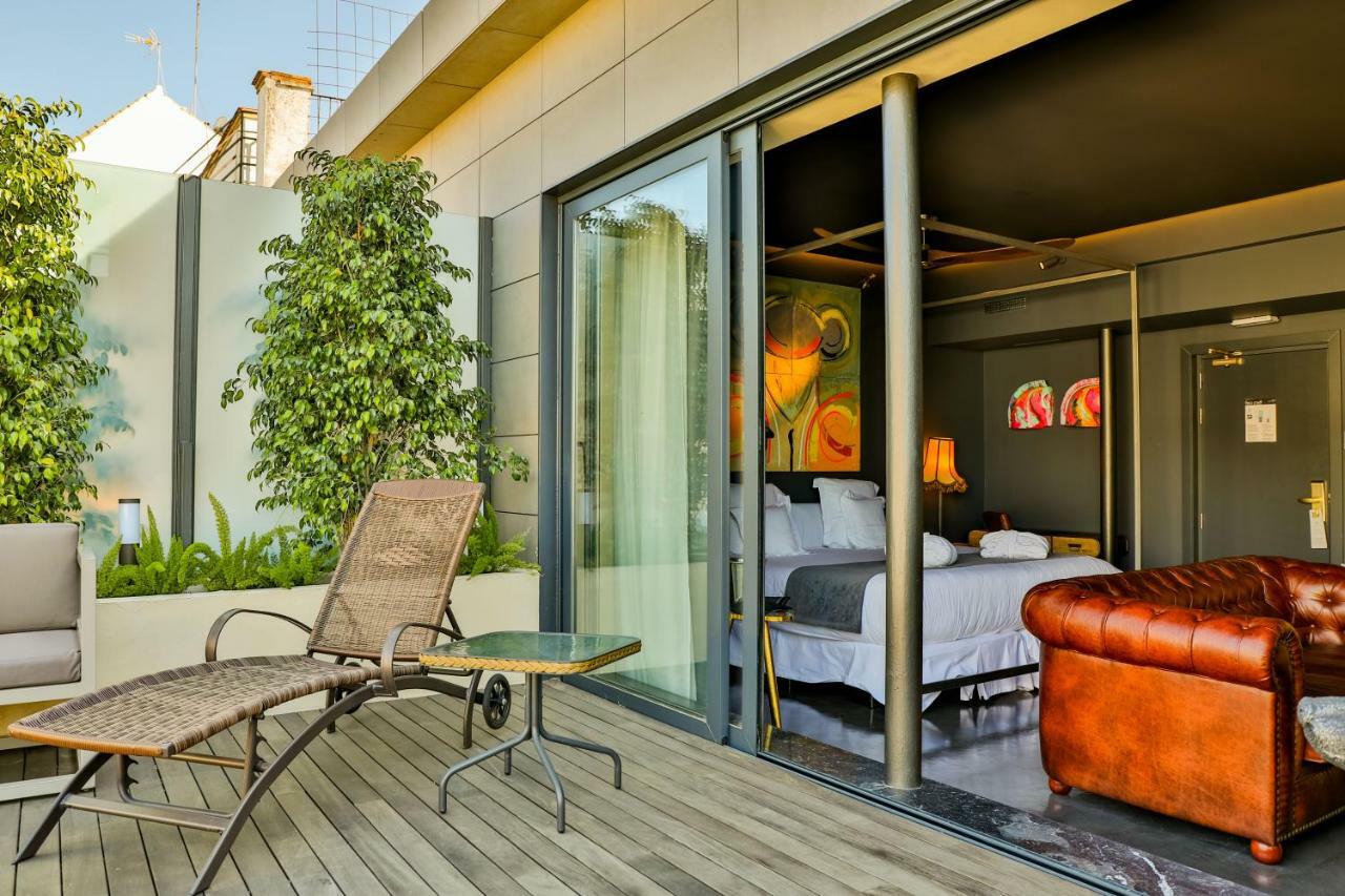 Hotel Lobby Seville Exterior photo